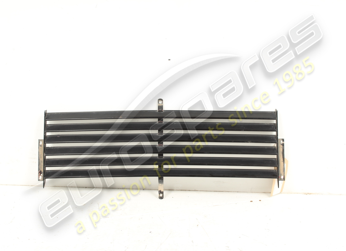 GRILLE DE CAPOT Ferrari UTILISÉE. NUMÉRO DE PIÈCE 61752510 (1)