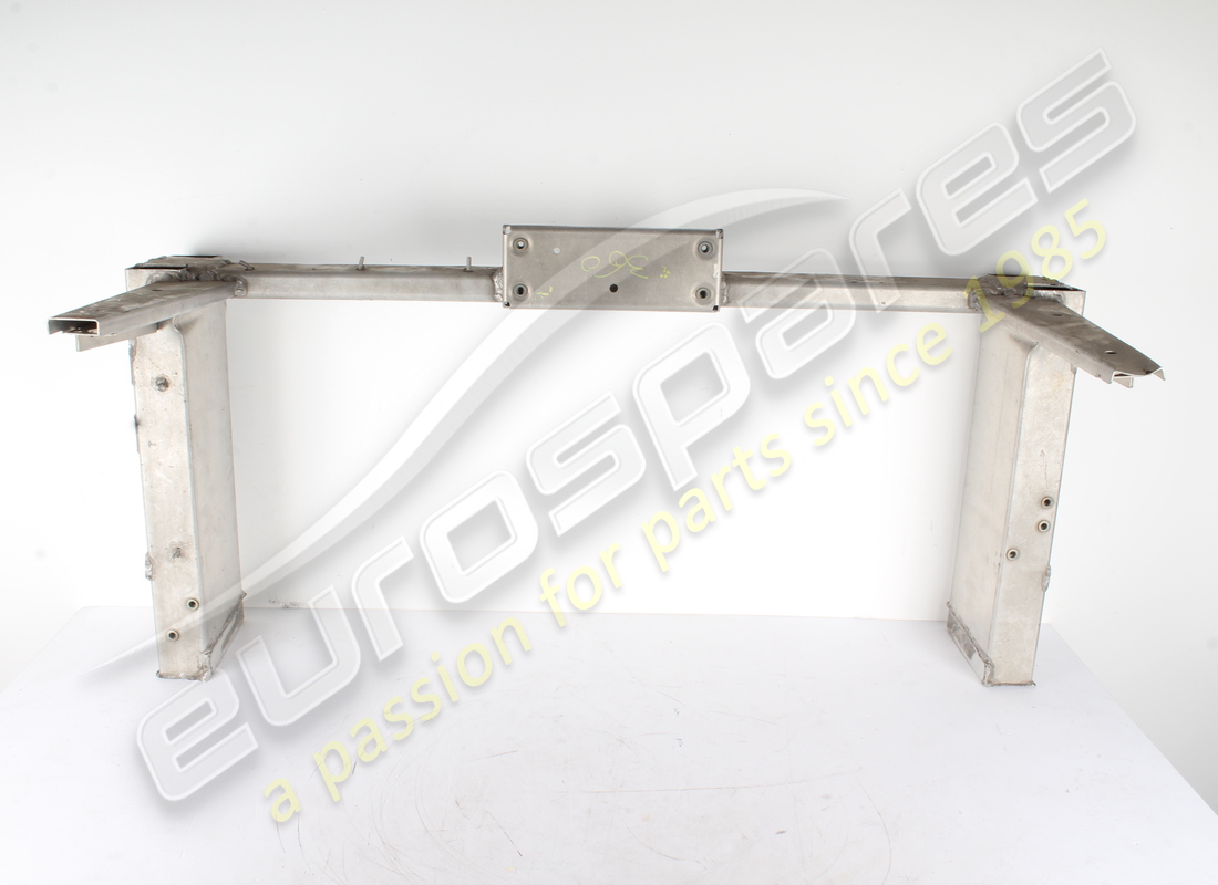 UTILISÉ Ferrari CADRE ARRIÈRE COMPLET. NUMÉRO DE PIÈCE 65942100 (1)