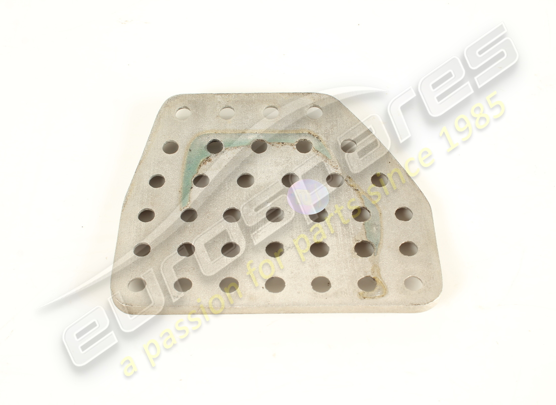 assiette ferrari utilisée. numéro de pièce 240987 (2)