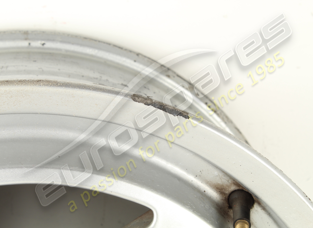 utilisé ferrari roue avant 3.2 mqv. numéro de pièce 127465 (4)