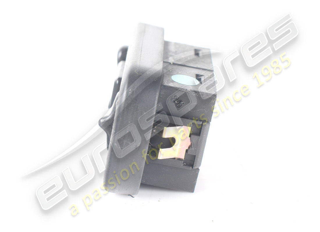 utilisé maserati commutateur de miroir. numéro de pièce 383300136 (3)