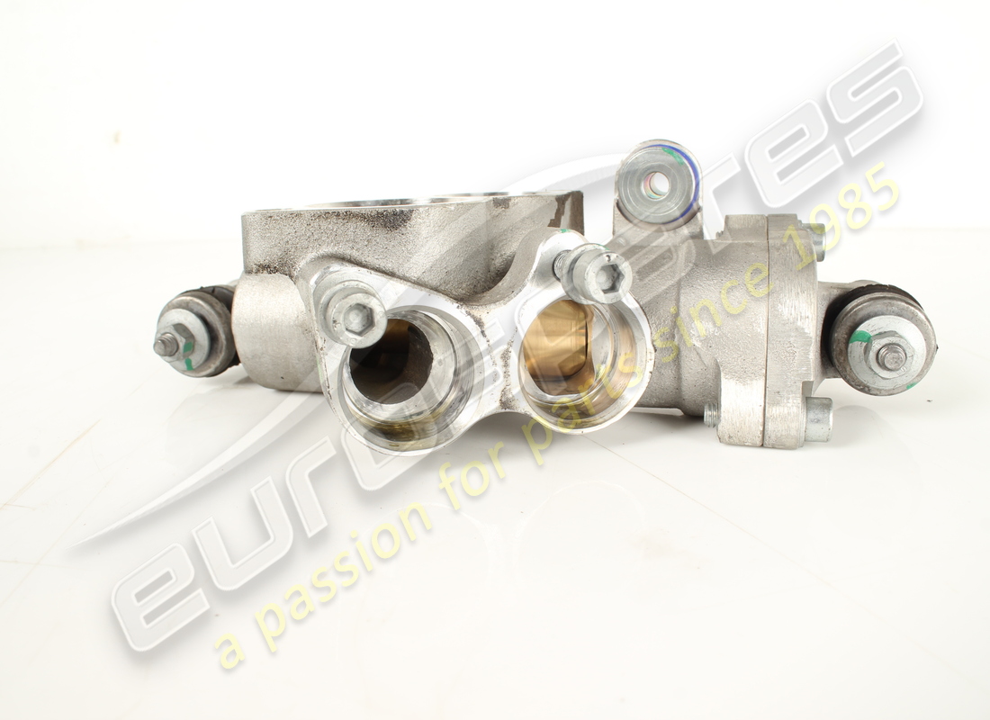thermostat d'huile complet ferrari utilisé. numéro de pièce 316675 (3)