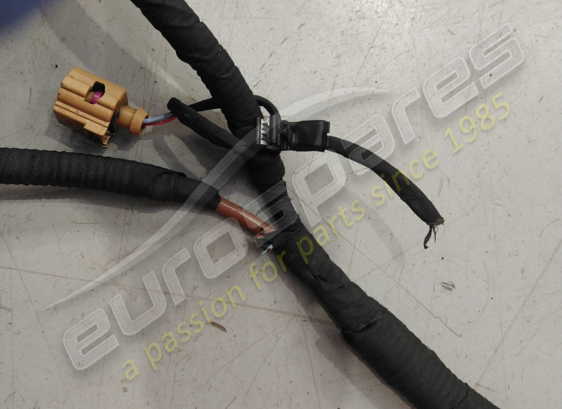 FAISCEAU ÉLECTRIQUE Lamborghini ENDOMMAGÉ RL TFSI O.EAWS . NUMÉRO DE PIÈCE 4M2971111BC (1)