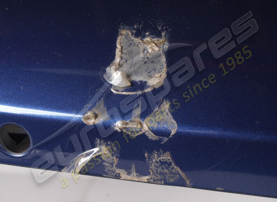 utilisé ferrari pare-chocs avant. numéro de pièce 89047110 (12)