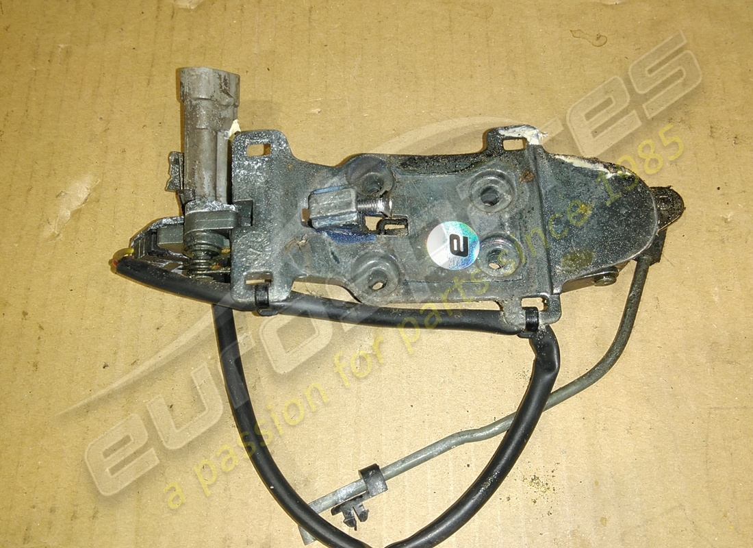 utilisé ferrari poignée de porte gauche complète. numéro de pièce 63852500 (2)