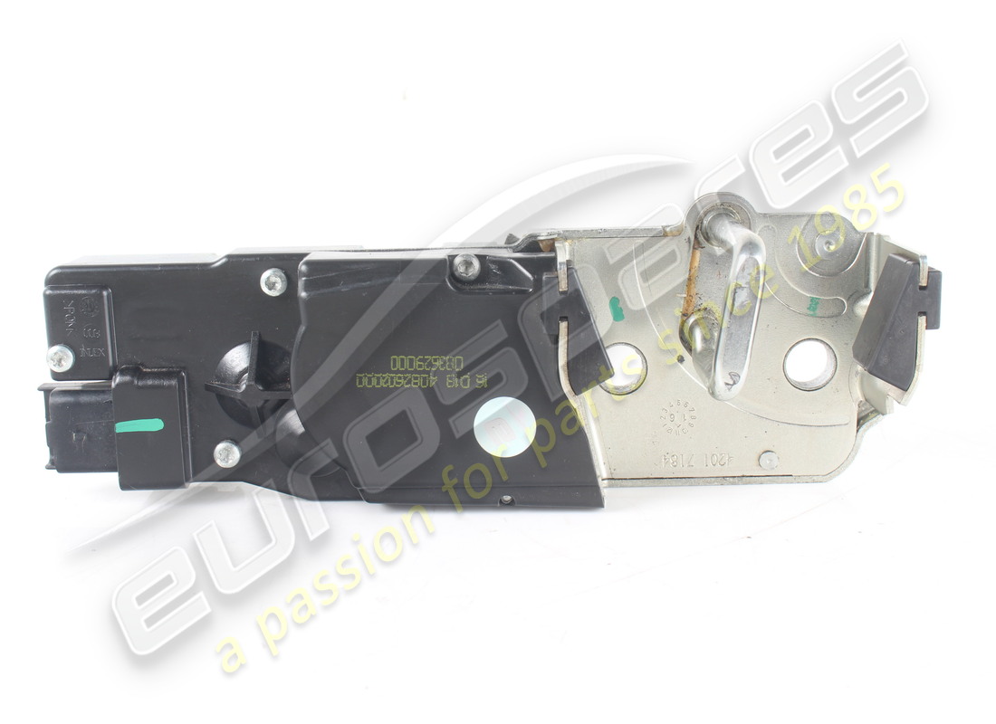 UTILISÉ FERRARI GÂCHE DE SERRURE. NUMÉRO DE PIÈCE 83629000 (5) utilisé ferrari gâche de serrure. numéro de pièce 83629000 (5)