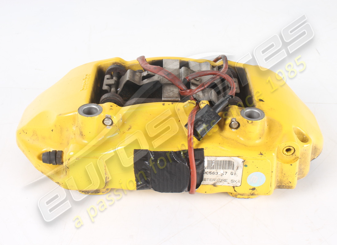 ÉTRIER ARRIÈRE GAUCHE FERRARI UTILISÉ AVEC PLAQUETTES. NUMÉRO DE PIÈCE 336052 (3) étrier arrière gauche ferrari utilisé avec plaquettes. numéro de pièce 336052 (3)