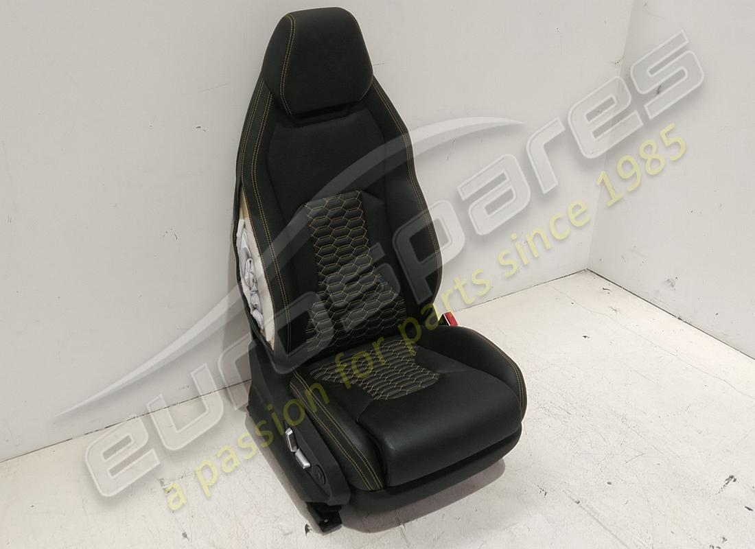ensemble de sièges complet d'occasion eurospares urus. numéro de pièce eap1227394 (4)