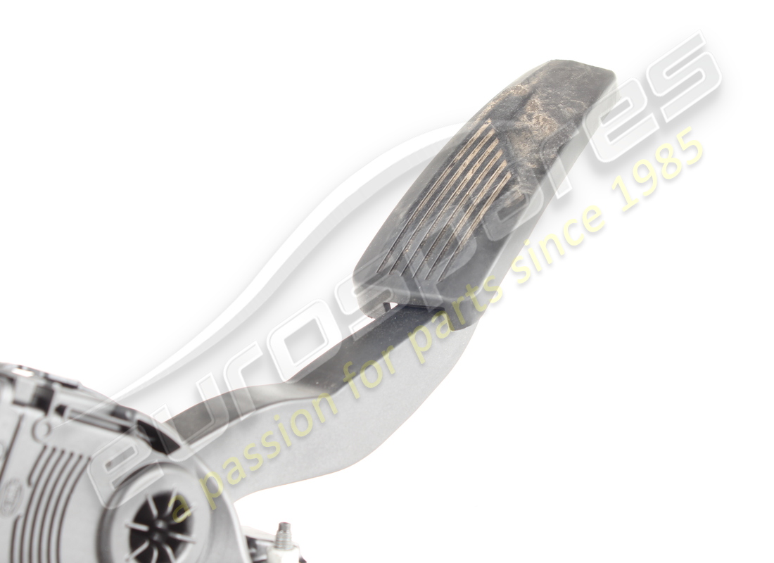 utilisé maserati pédale d'accélérateur complète. numéro de pièce 670004985 (4)