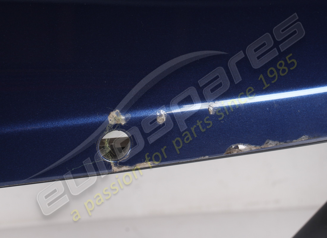 utilisé ferrari pare-chocs avant. numéro de pièce 89047110 (15)