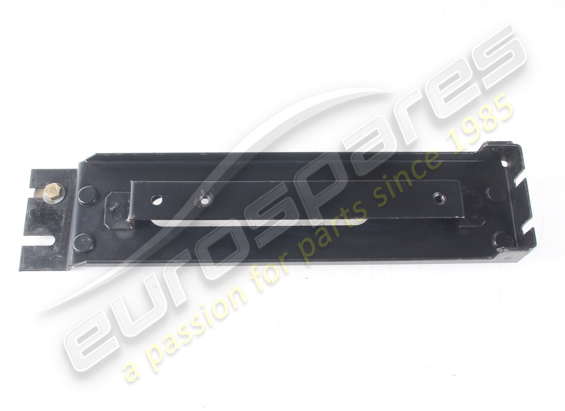 USED MASERATI CD CHARGER SUPPORT. PART NUMBER 388100160 (4) used maserati cd charger support. part number 388100160 (4)