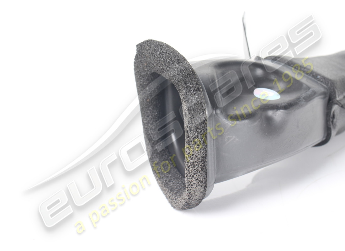 CONDUIT D'AIR DE CABINE ARRIÈRE DROIT FERRARI UTILISÉ. NUMÉRO DE PIÈCE 89283800 (2) conduit d'air de cabine arrière droit ferrari utilisé. numéro de pièce 89283800 (2)