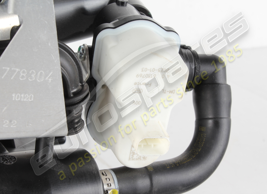 filtre à vapori complet d'occasion ferrari. numéro de pièce 895463 (2)