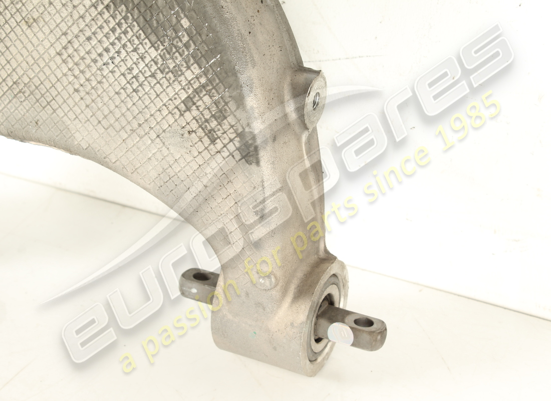 d'occasion ferrari leva infer post.dx complet. numéro de pièce 305680 (3)