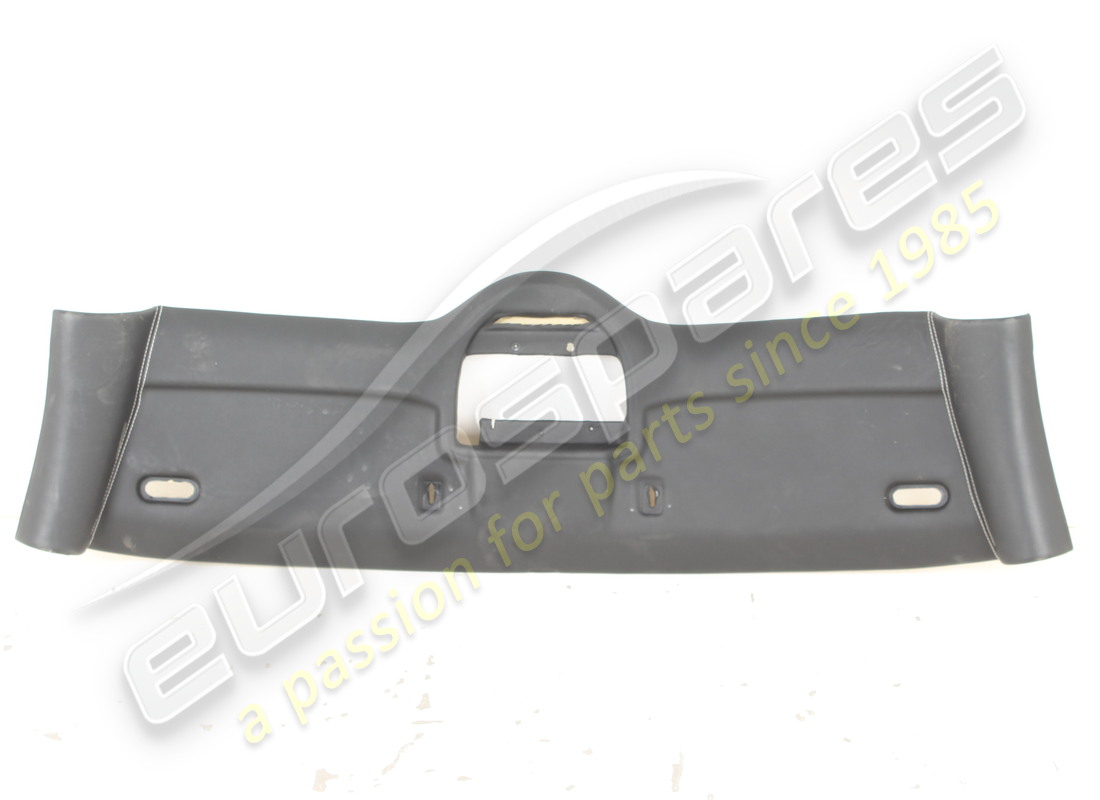 Ferrari GARNITURE DE TRAVERSE SUPÉRIEURE DE PARE-BRISE UTILISÉE. NUMÉRO DE PIÈCE 669727.. (1)