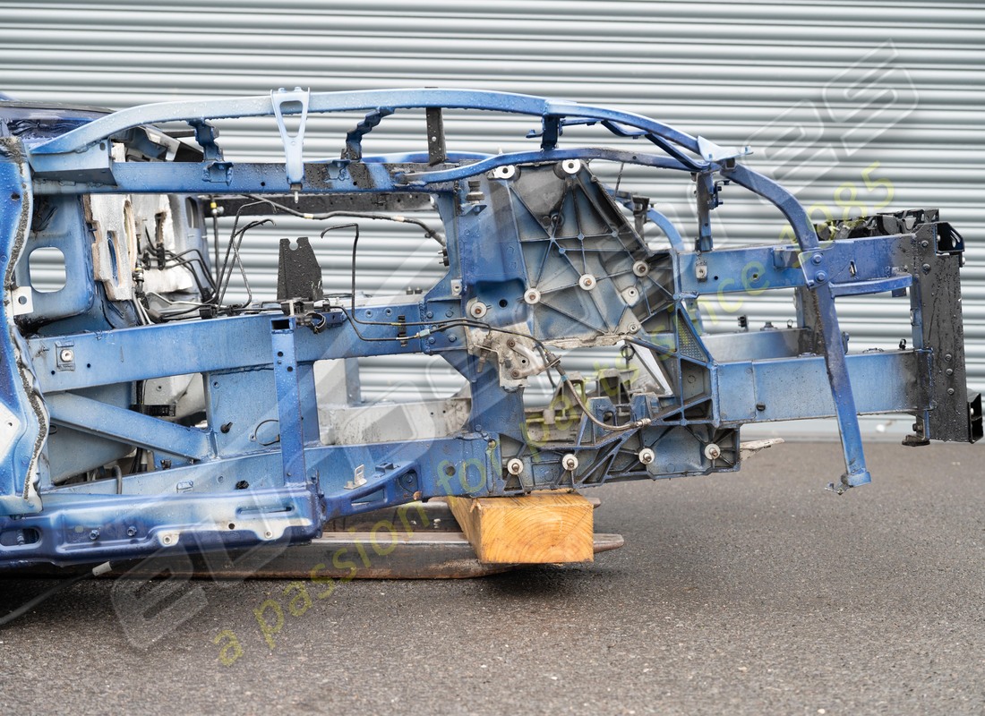 CHÂSSIS AVANT LUSSO D'OCCASION EUROSPARES GTC4. RÉFÉRENCE EAP1726379 (5) châssis avant lusso d'occasion eurospares gtc4. référence eap1726379 (5)