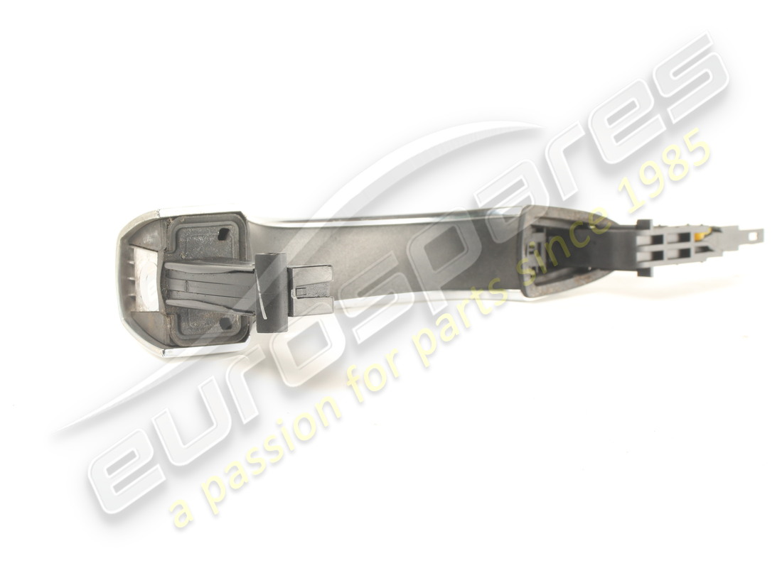 poignée d'ouverture de porte d'occasion maserati. numéro de pièce 670013708 (2)