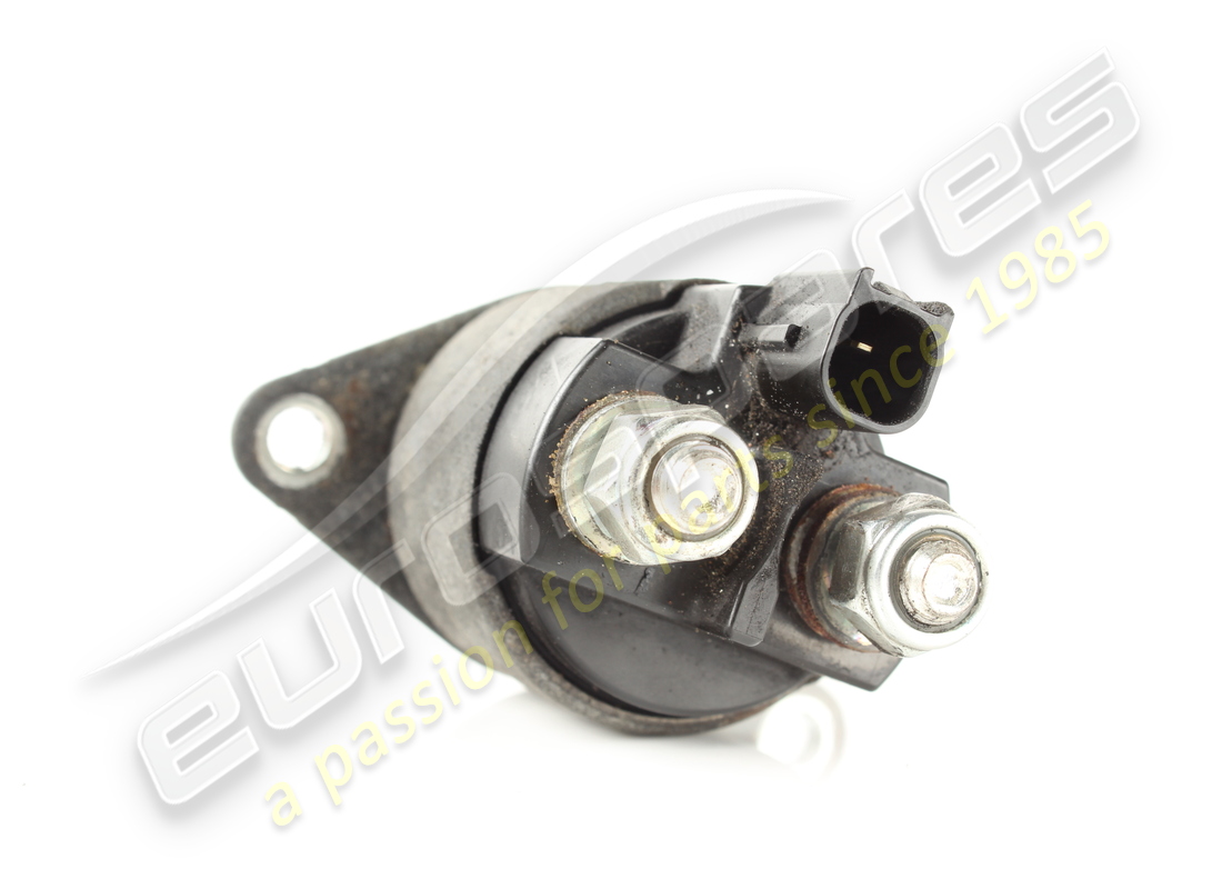 utilisé maserati électro-aimant. numéro de pièce 675000299 (2)