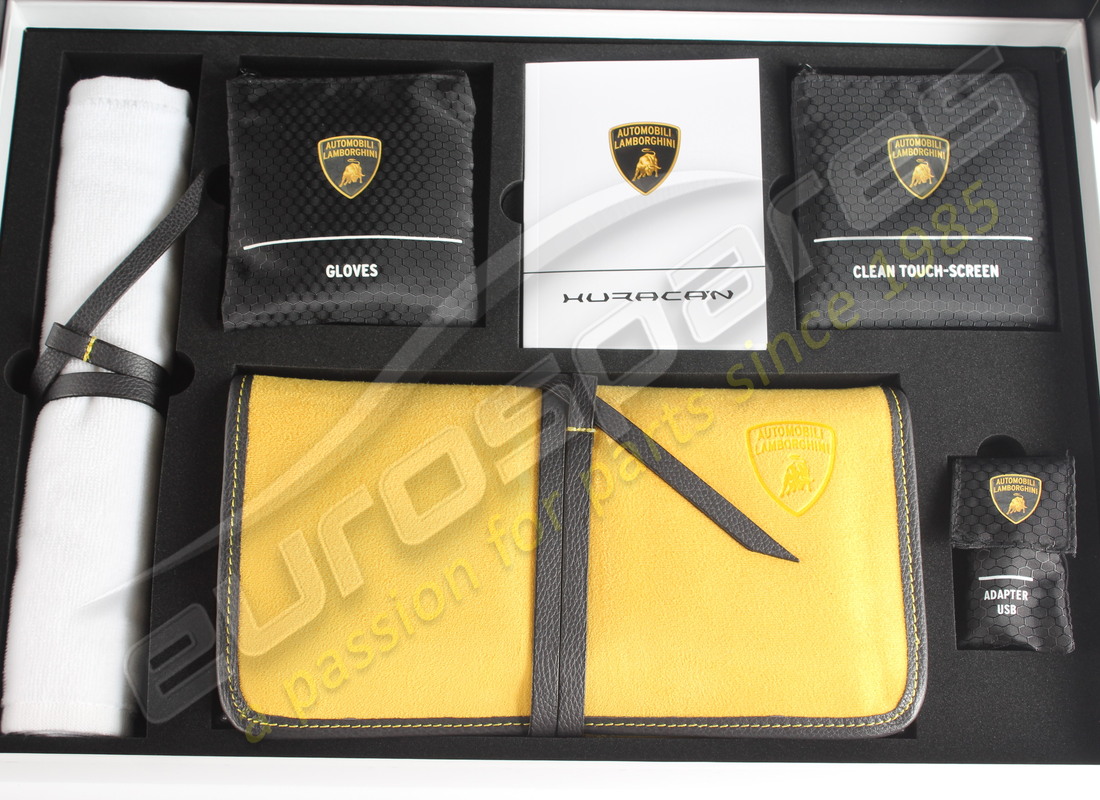nouveau kit de nettoyage lamborghini. numéro de pièce 400898275 (4)
