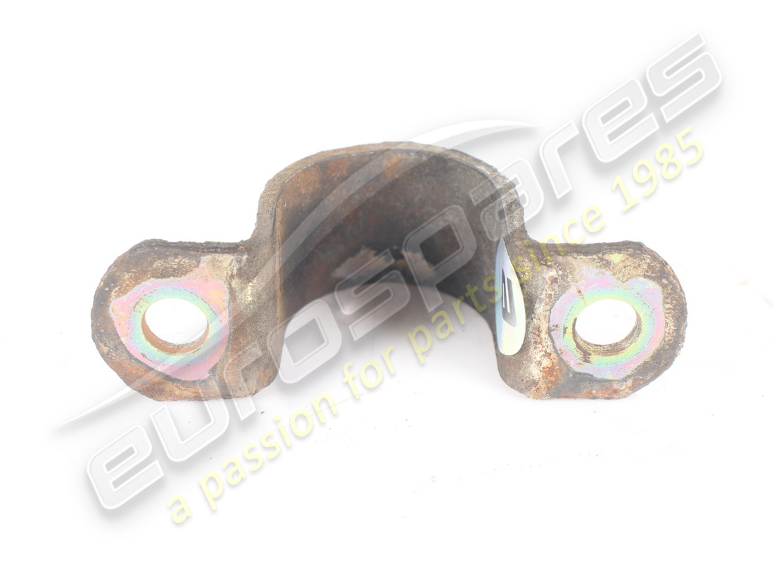 BOULON EN U USAGÉ MASERATI POUR BAGUE EN CAOUTCHOUC. NUMÉRO DE PIÈCE 397050374 (2) boulon en u usagé maserati pour bague en caoutchouc. numéro de pièce 397050374 (2)