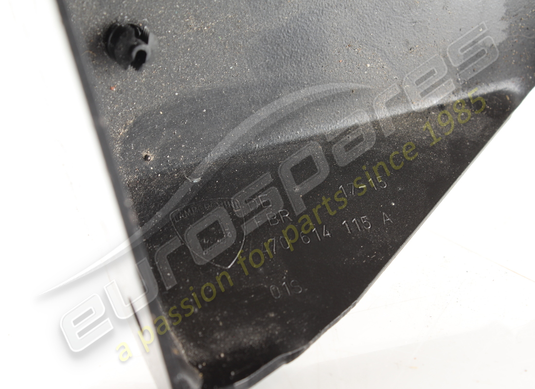 support lamborghini d'occasion, dispositif abs. numéro de pièce 470614115a (2)