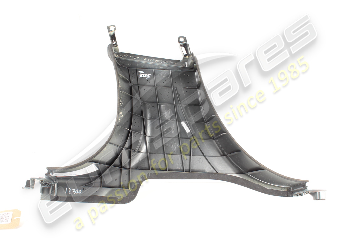 garniture complète de montant inférieur droit d'occasion ferrari. numéro de pièce 870925 (2)