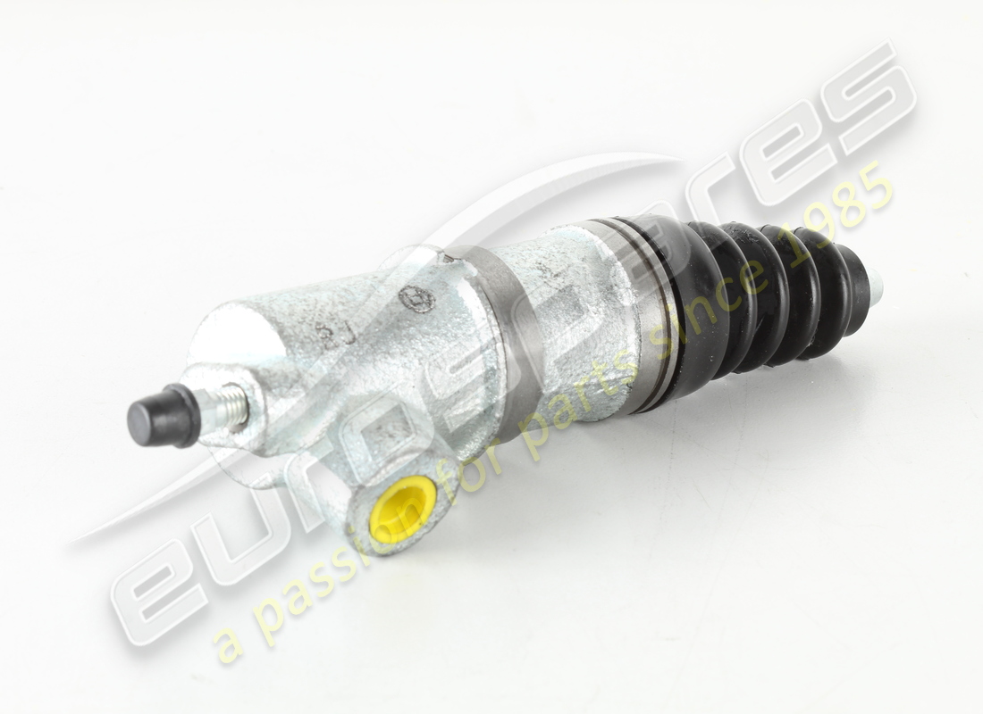 NOUVEAU CYLINDRE D'EMBRAYAGE BOSCH. NUMÉRO DE PIÈCE 002136948 (2) nouveau cylindre d'embrayage bosch. numéro de pièce 002136948 (2)