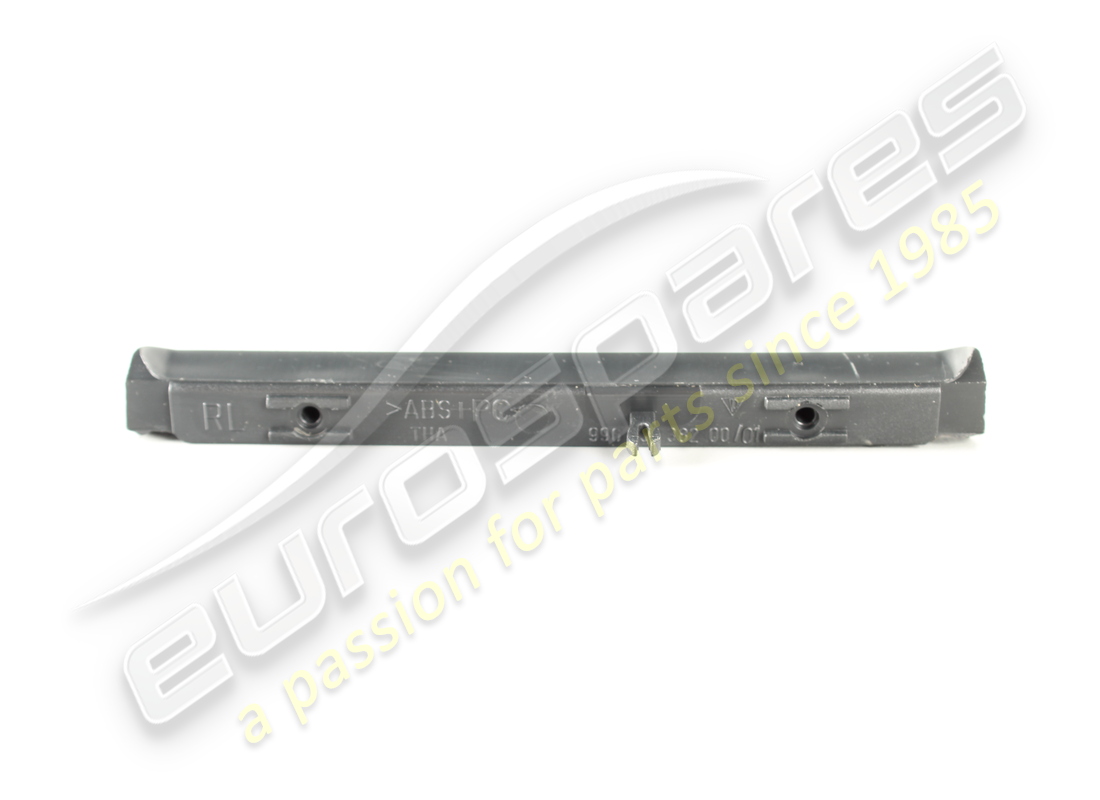 nouvelle moulure porsche. référence 99655238200b12 (2)