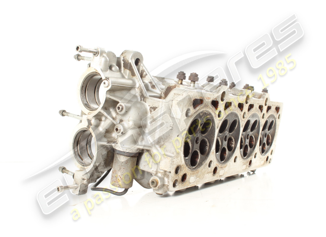 culasse ferrari gauche endommagée. numéro de pièce 212393 (2)