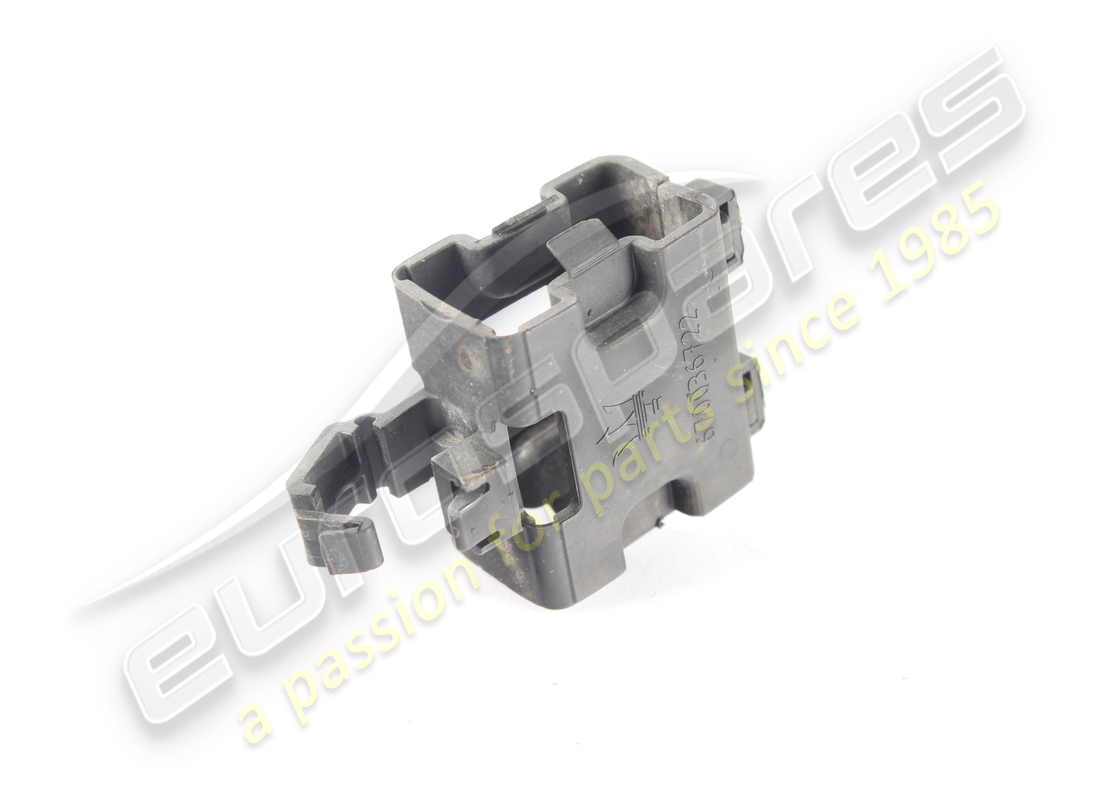 câblage traversant d'occasion maserati. numéro de pièce 670036722 (2)