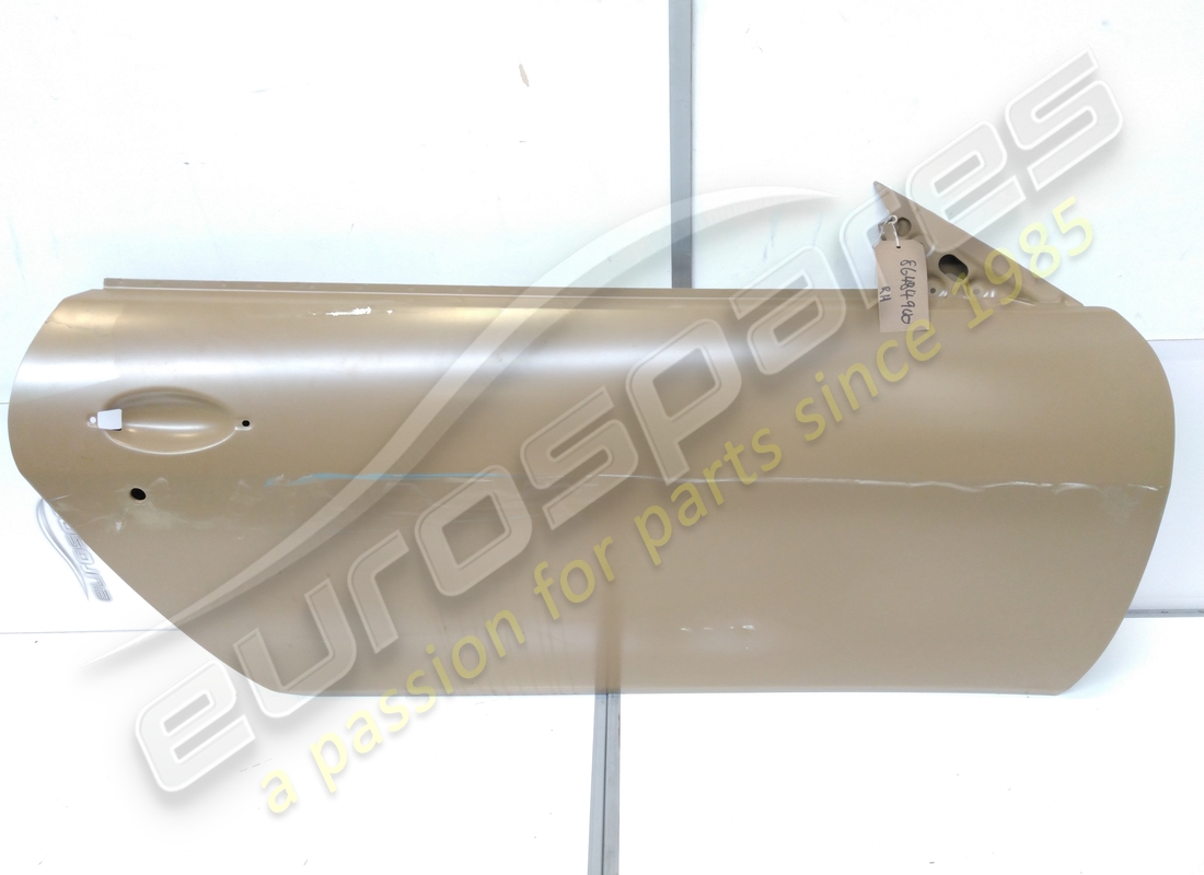 ensemble de porte avant droit neuf maserati. numéro de pièce 86484900 (1)