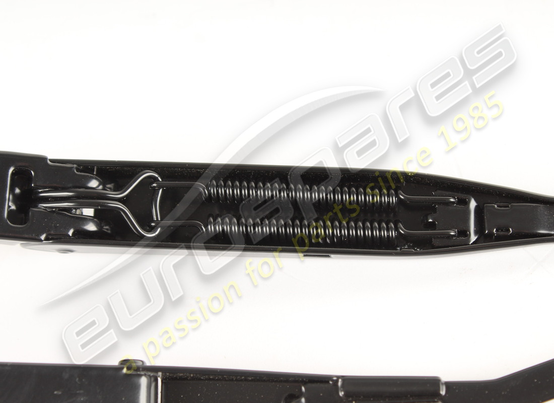 nouveau bras complet droit eurospares. numéro de pièce 64610300 (3)