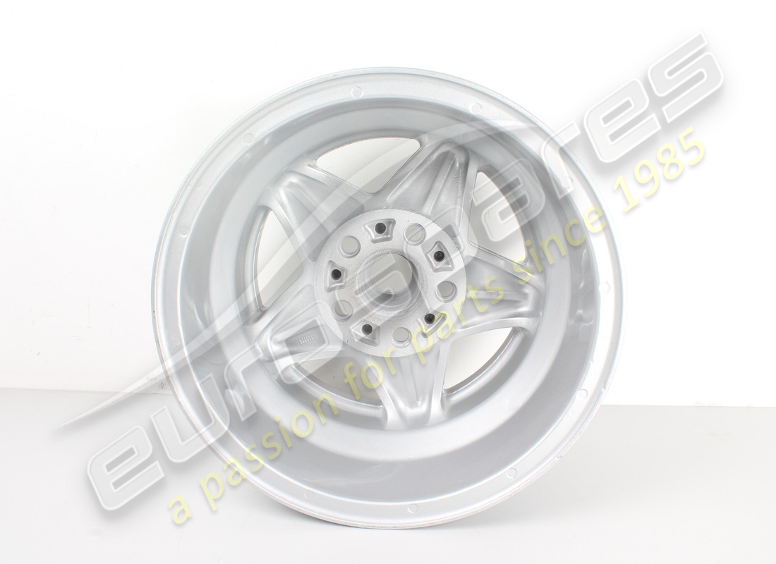 roue ferrari cromodora 7.5x14 reconditionnée. numéro de pièce 111290 (3)