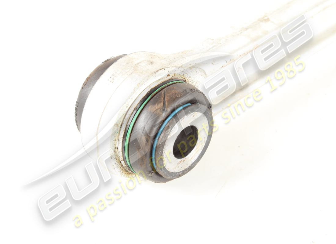 UTILISÉ FERRARI LEVIER SUPÉRIEUR ARRIÈRE COMPLET. NUMÉRO DE PIÈCE 259687 (2) utilisé ferrari levier supérieur arrière complet. numéro de pièce 259687 (2)