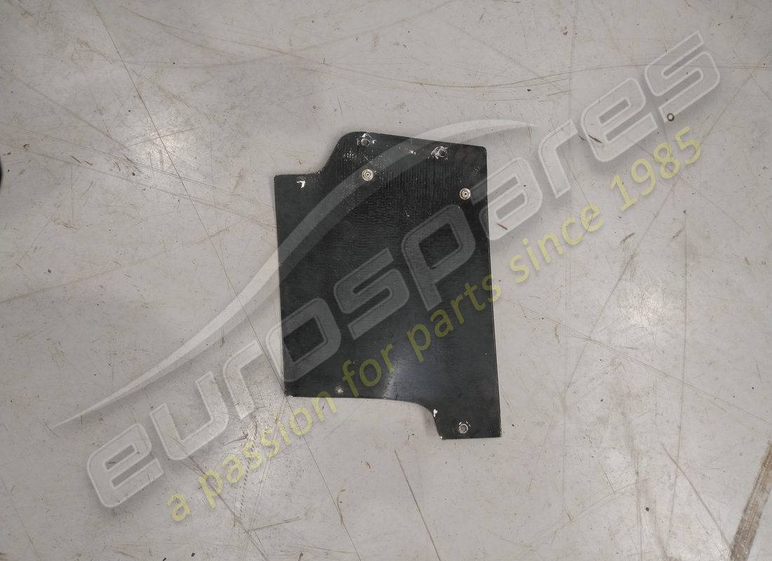 UTILISÉ Ferrari BOUCLIER RHD. NUMÉRO DE PIÈCE 40181505 (1)