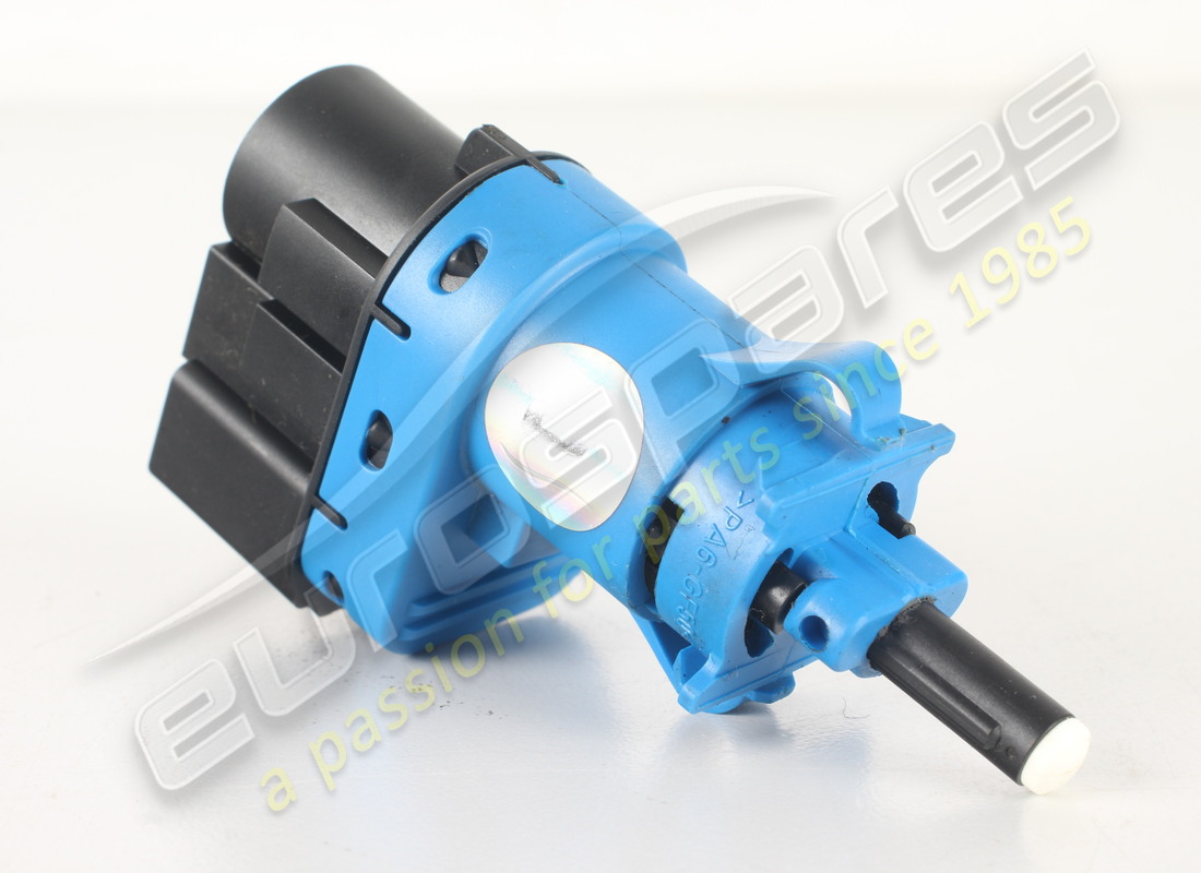 Interrupteur-feu stop d'occasion Aston Martin. Numéro de pièce 4G433710037 (1)