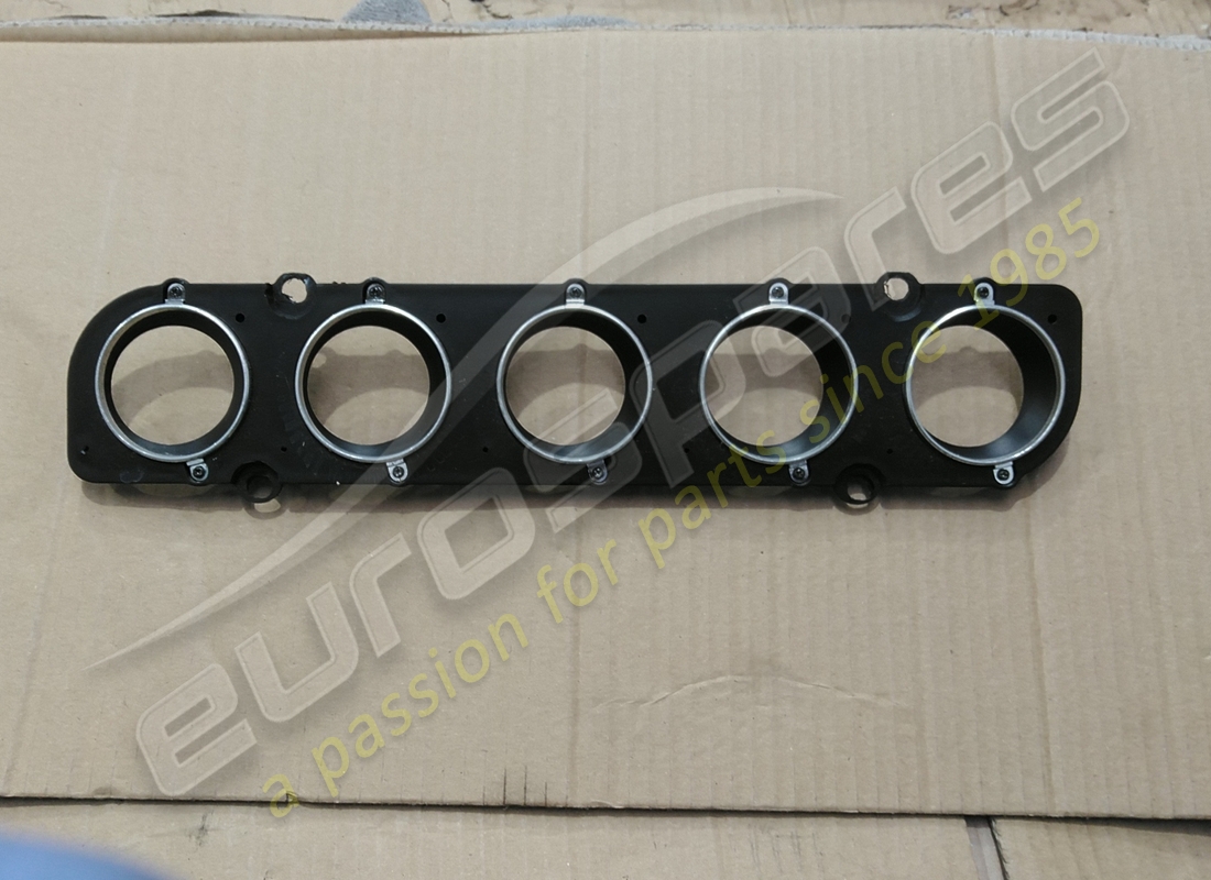 GRILLE D'INSTRUMENTS DE BASHBOARD UTILISÉE Ferrari. NUMÉRO DE PIÈCE 64736200 (1)