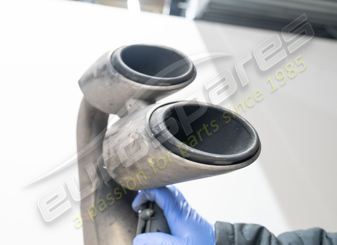 échappement sport akrapovic d'occasion lamborghini urus. numéro de pièce 4ml251051a (6)
