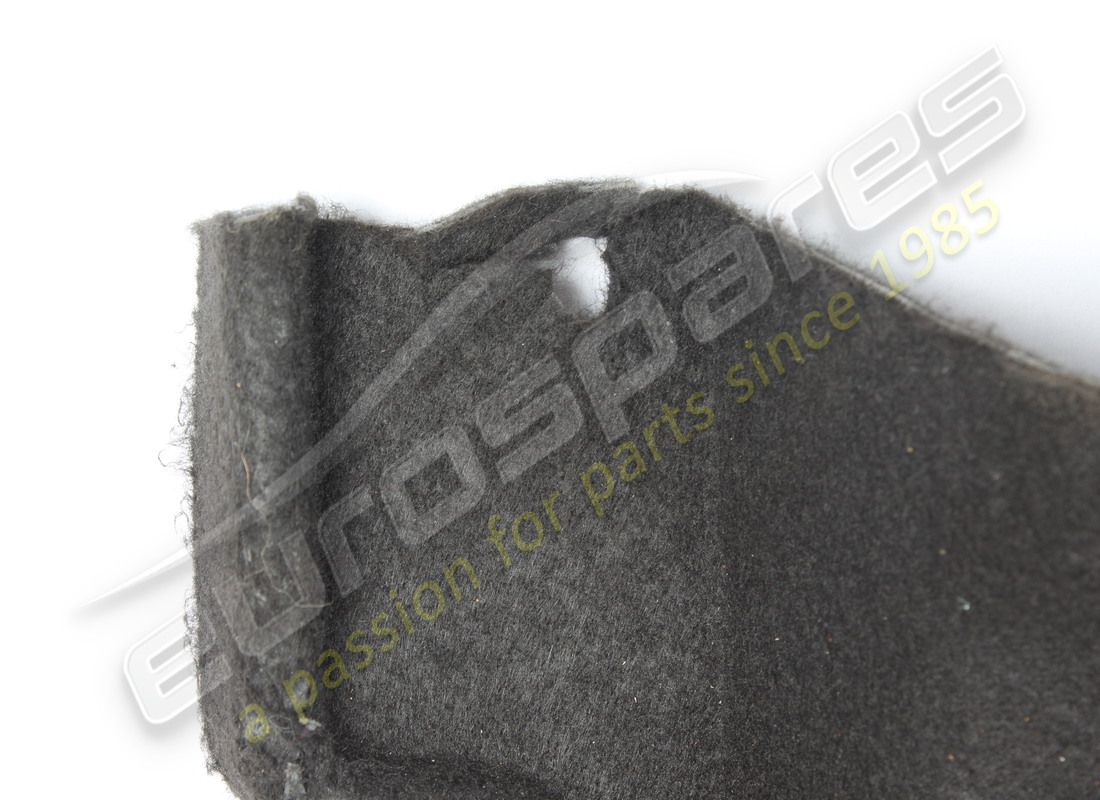 doublure de coffre noire endommagée porsche. numéro de pièce 992863362od7 (2)