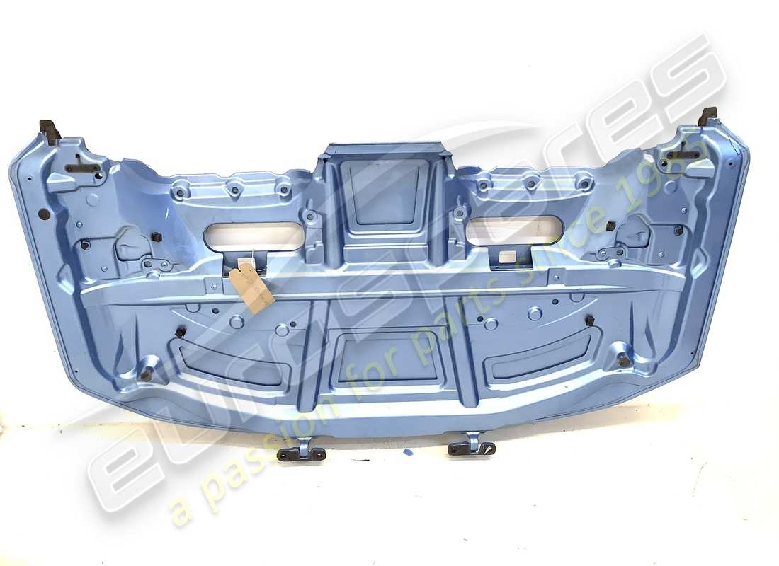 couvercle de tonneau aston martin utilisé. numéro de pièce 6g33l501a00ag (2)