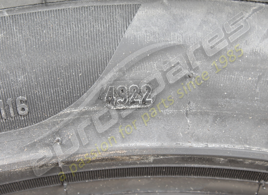 pneu pirelli p zero xl mgt neuf maserati, 295/40 r20 (110y). numéro de pièce 670034882 (7)