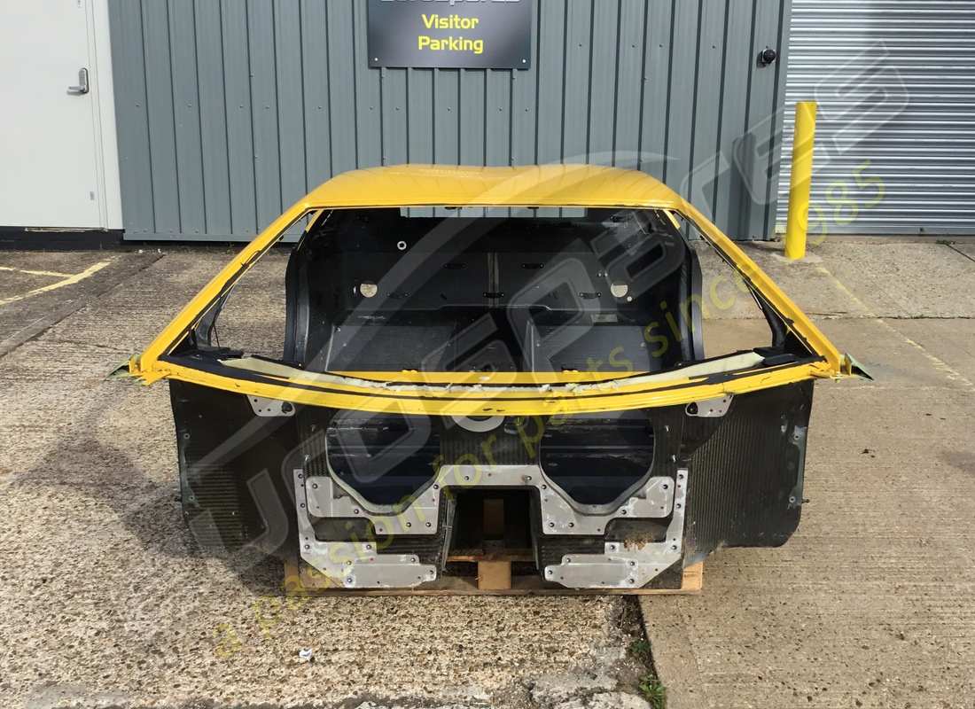eurospares monocoque aventador utilisé. numéro de pièce eap1377688 (8)