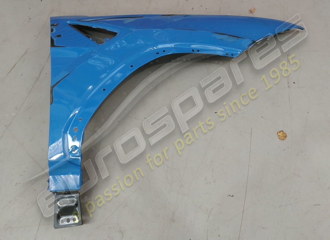 AILE AVANT DROITE Lamborghini ENDOMMAGÉE. NUMÉRO DE PIÈCE 4ML821106A (1)