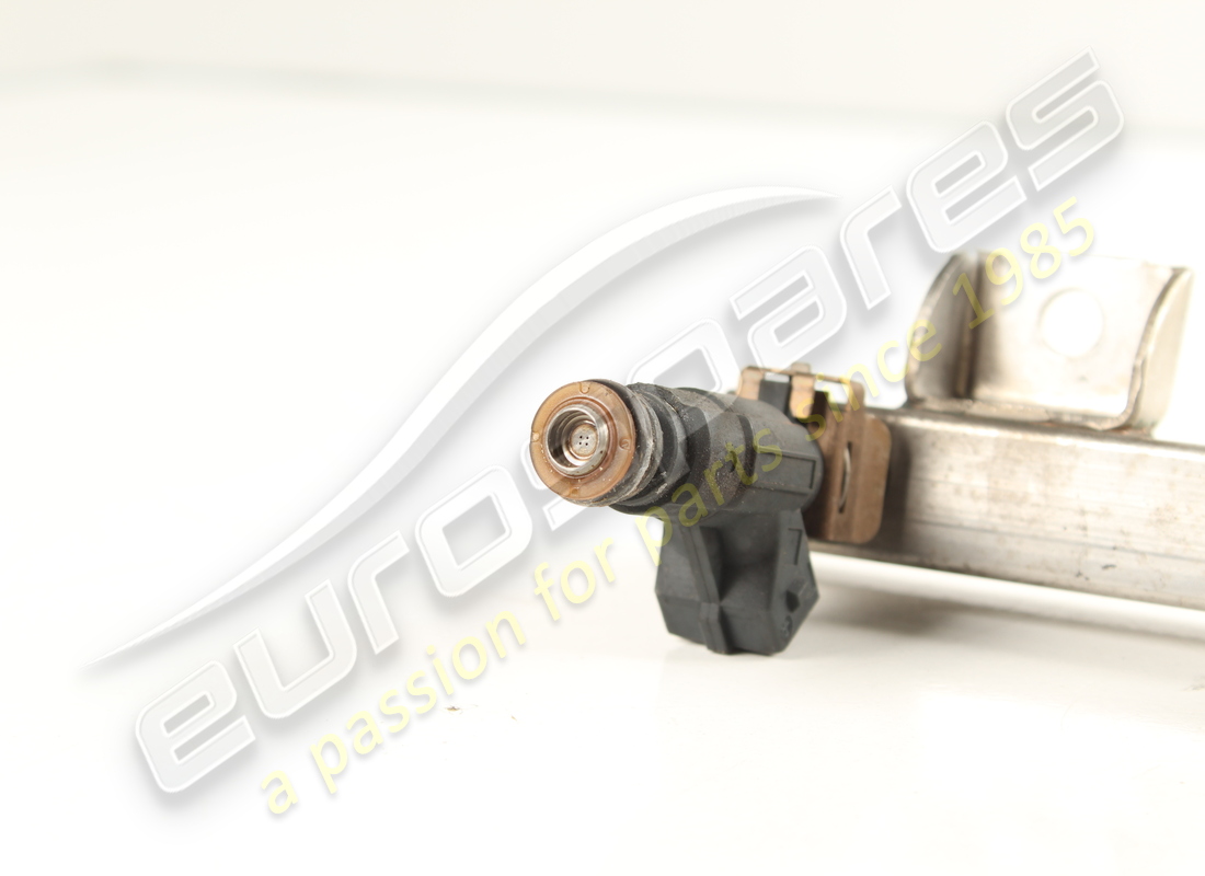 tuyau de carburant maserati utilisé avec injecteurs. numéro de pièce 212696 (6)