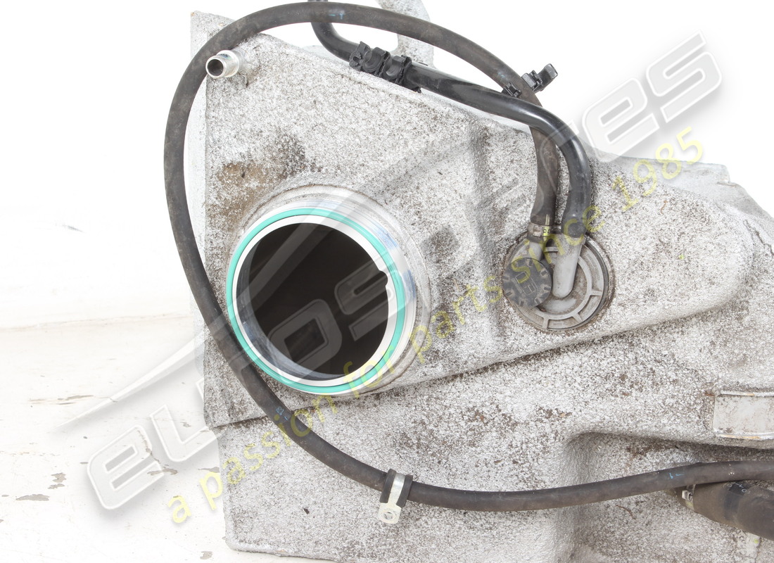 réservoir de carburant gauche ferrari utilisé. numéro de pièce 248139 (2)