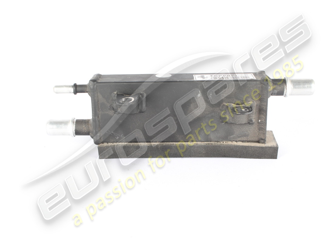 utilisé ferrari separatore vapori alluminio. numéro de pièce 778058 (2)