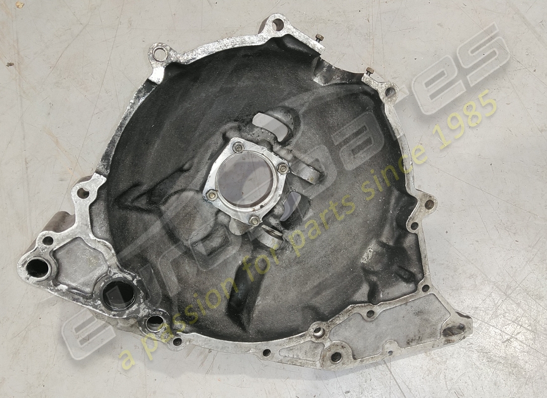 utilisé ferrari boîtier de cloche d'embrayage complet. numéro de pièce 109118 (2)