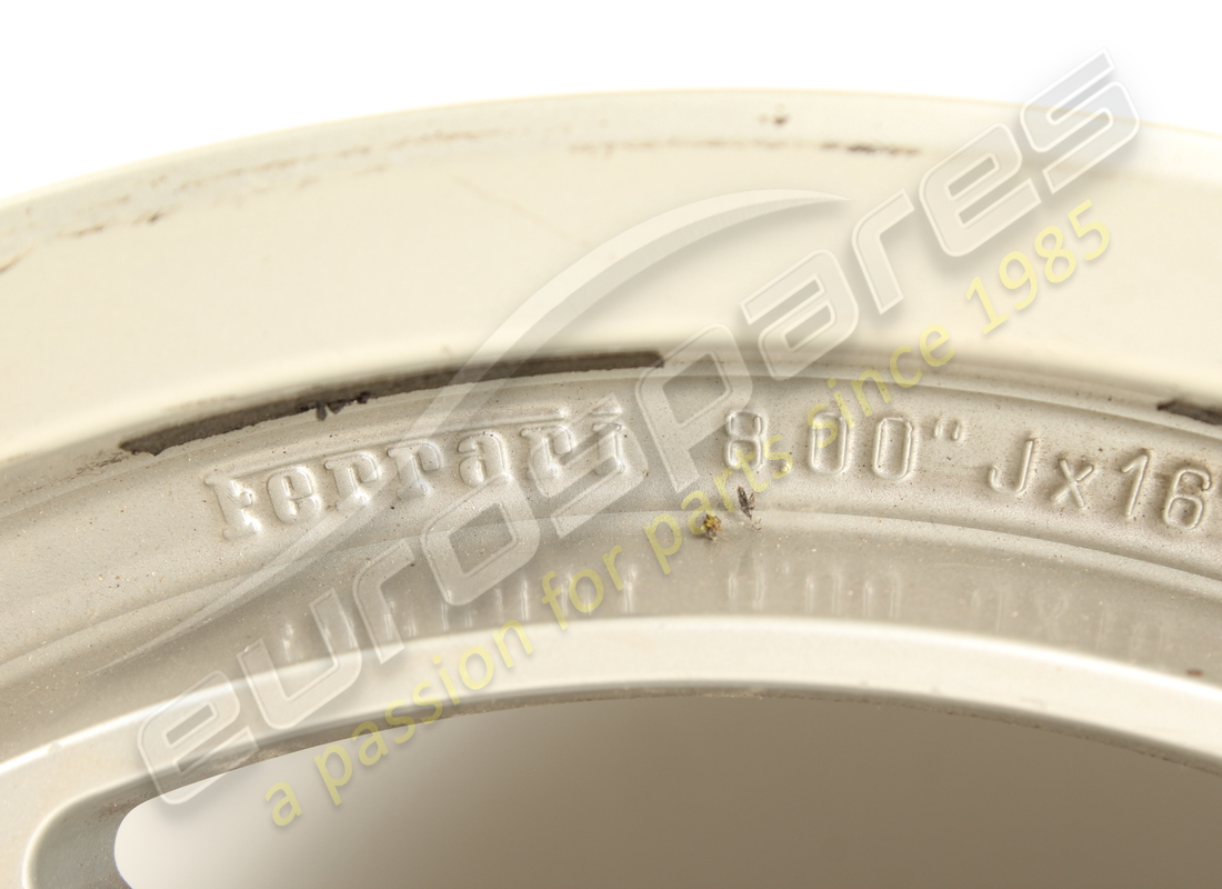 jante avant speedline 8j x 16 d'occasion ferrari. numéro de pièce 138050 (3)
