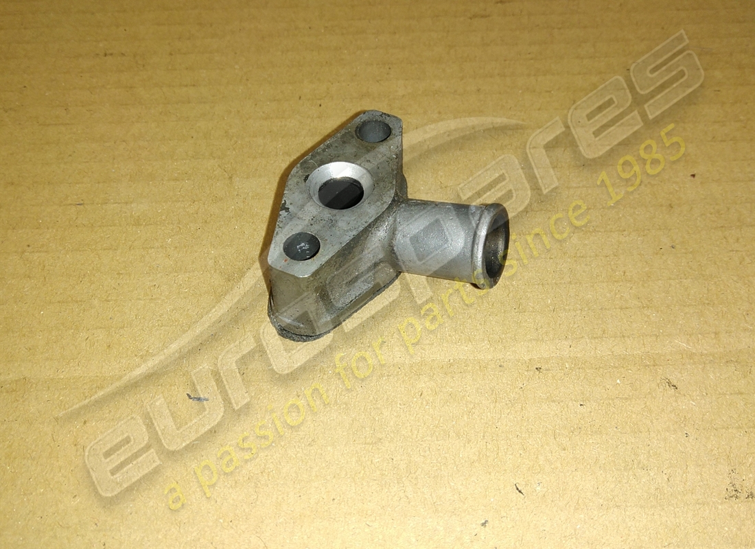 UTILISÉ Ferrari UNION . NUMÉRO DE PIÈCE 121056 (1)