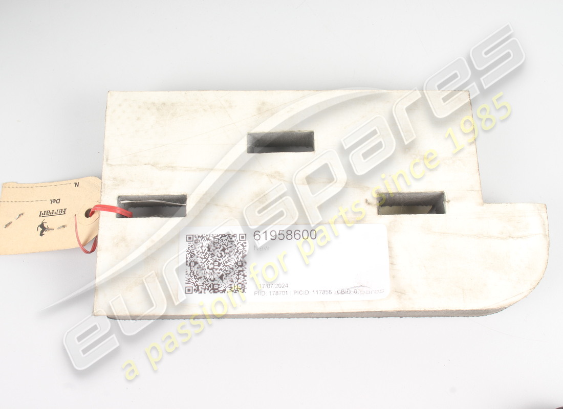 nouvelle isolation ferrari. numéro de pièce 61958600 (1)